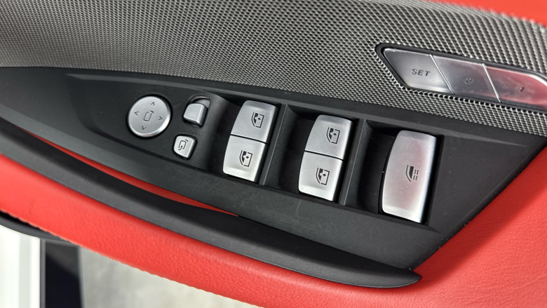 BMW M4 xDrive Competition M 2dr Step Auto Petrol Convertible